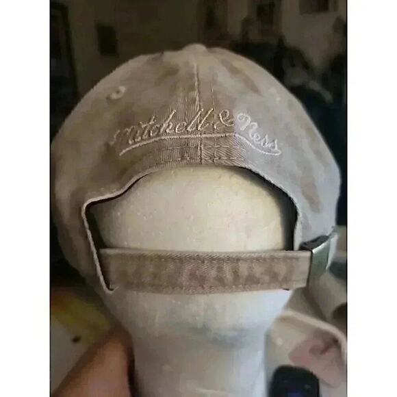 Vintage - Chicago Bulls - Mitchell & Ness NBA Hat Adjustable H3 Excellent - Picture 3 of 9